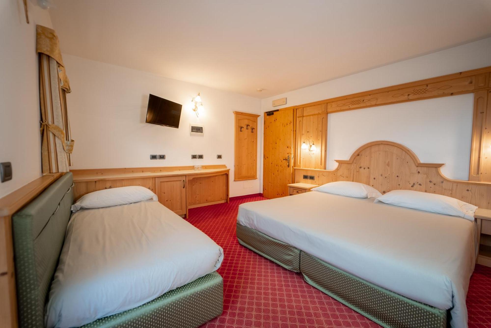 Triple Room with Balcony